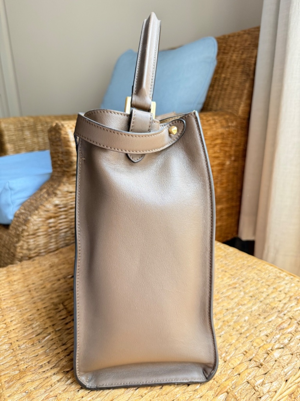 Fendi Peekaboo X-Lite Tote Bag Large View 4